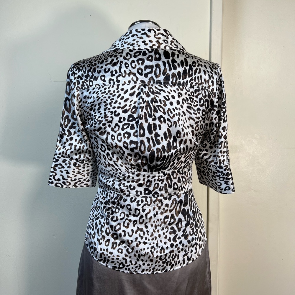 Y2K White Animal Print 1/2 Sleeve Silk Button Up Blouse by Marciano - Picture 5 of 8